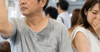 銀座ホステスが明かす「ダサい中年認定」される“夏のNGファッション”10選…女性ウケ最悪なのは