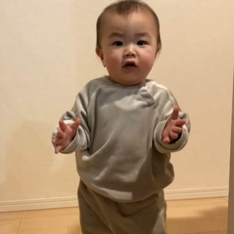「あ・る・い・た！」喜びとちょっぴり切なさが入り混じる、感動の瞬間