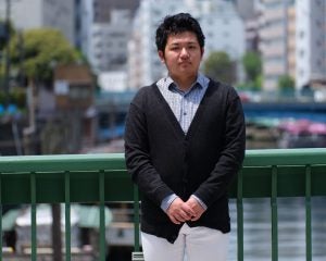 世帯年収300万円台の貧困家庭から、1年半の勉強で東大に合格した男が実践した「無料でできる」受験対策とは