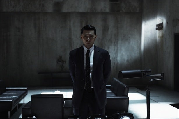 「どっちもつらい」「親の心子知らずだわ」ヒョンビン＆ウ・ドファンが見せた感情むき出しのぶつかり合い “悲しき兄弟げんか”に反響＜メイド・イン・コリア＞