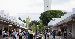 高齢化進む団地の商店街を大規模リノベ！ 名物・商店街バーガー、駄菓子屋など新店も続々、子どもも高齢者も街歩きを楽しみだした千葉県千葉市「花見川団地」