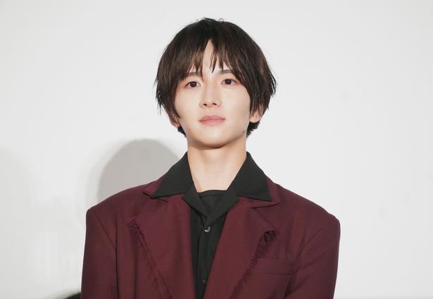 板垣李光人が吉川愛との共通の「口にできない秘密」に大喜び