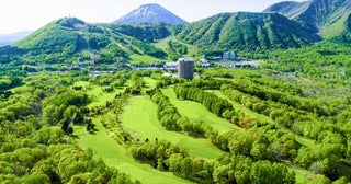“全72ホール”を貸し切り！釣りもジョギングもできる北海道最大級のゴルフリゾートとは？