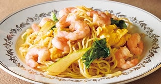 【休日のお助けレシピ】食欲そそる香りがたまらない！アジア風「焼きそば」3選