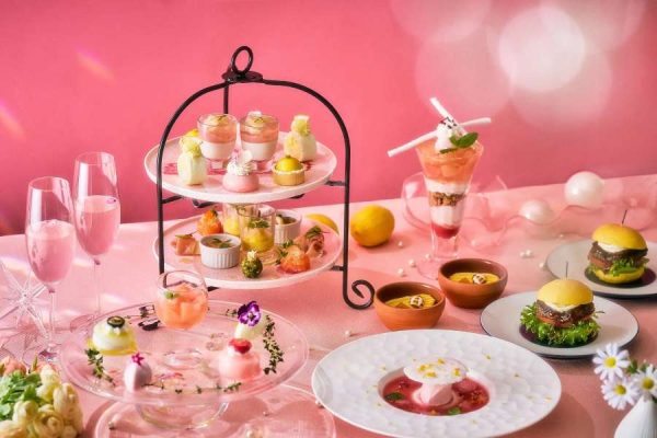 品川プリンスホテル、桃とレモンのアフタヌーンティーを提供9月15日まで