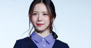 NiziU・MAYA、フードを深くかぶった“プライベート感”あふれる自撮りショットに「オフマヤがかわいすぎる」の声