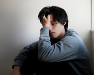 「あの頃のお前は変だった」と友人が証言。引越しを境に性格が“豹変した”33歳男性が、「アパートに支配された10カ月」を振り返る