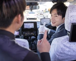 怪しい客でも「乗車拒否は簡単にはできない」タクシー運転手の苦悩。密室で豹変する酔客や乗り逃げ対策の“正解”は