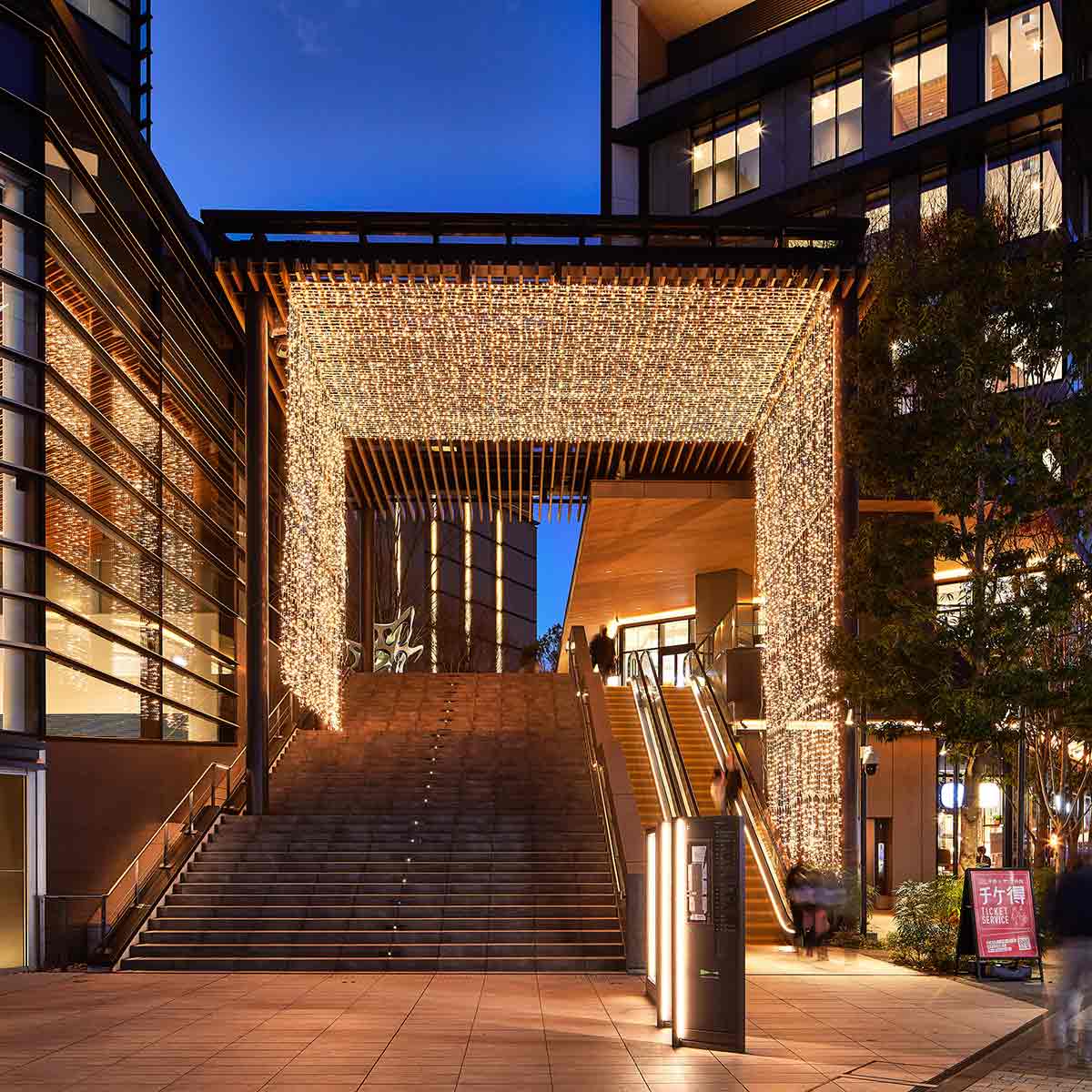 GREEN SPRINGSで冬季イルミネーション「Winter Springs 色の星」開催！2日間限定で、マルシェ＆キッチンカーも