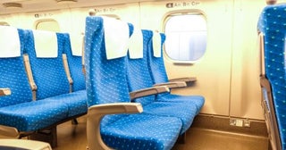 「帰省の新幹線は指定席で十分」と思っていたら、妻は“往復1万円”近く高くても「グリーン車が快適でいい」と言います。普通車の指定席より“少し広いだけ”と感じますが、払う価値はありますか？