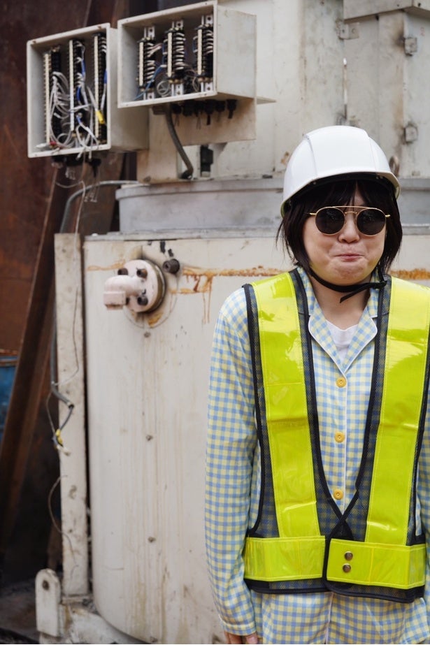 芸人が「書かない」ことを全部書いてきた結果「芸人なのに私は、自分を『おもしろくない』と平気で言う」【連載：しょぼくれおかたづけ第17夜】