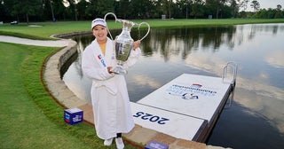 西郷真央が恒例“池ダイブ”を回顧バスローブもお持ち帰り「大会ならではのモノ」