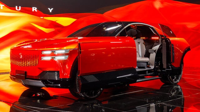 AI搭載車に脱炭素カー、噂のクルマまで！専門家が現地取材で勝手にジャッジ！「ジャパン モビリティショー2025」で見つけた"やりすぎカー"BEST10