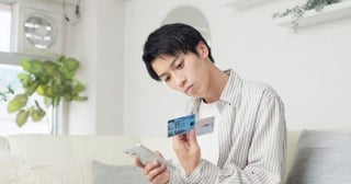 【12月2日から】「マイナ保険証」に移行！ もう“手持ちの保険証”は「身分証明書」として使えませんか？ 勝手に捨ててしまって大丈夫でしょうか？ 注意点を解説