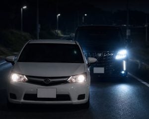黒塗りのアルファードにあおり運転された男性が「極限状態で思いついた」対抗策。「相手は検挙されたそうです」／運転者の3人に1人が経験、“逃げ場のない15分間”を生き延びた一手