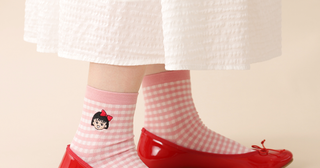 「さくらももこ×靴下屋」コラボソックスがどれも眼福。まるちゃん・コジコジの愛らしい表情がポイントだよ