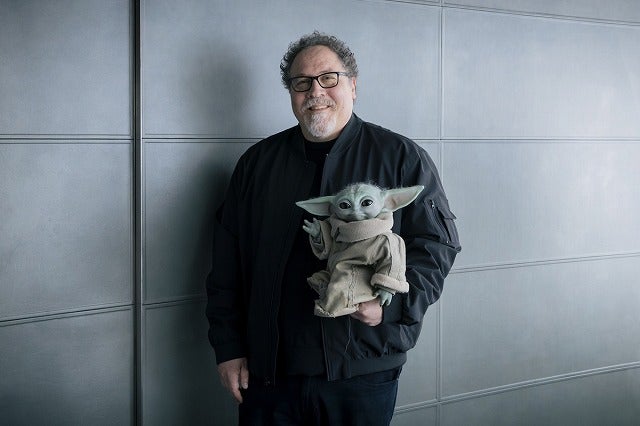 「マンダロリアン・アンド・グローグー」の“随所に漂う「ジブリ感」”ジョン・ファヴロー監督インタビュー