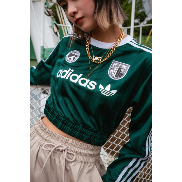 サッカーみたいなゲームシャツがかわいい〜！「adidas Originals」アパレルで流行りのブローコアにTRY