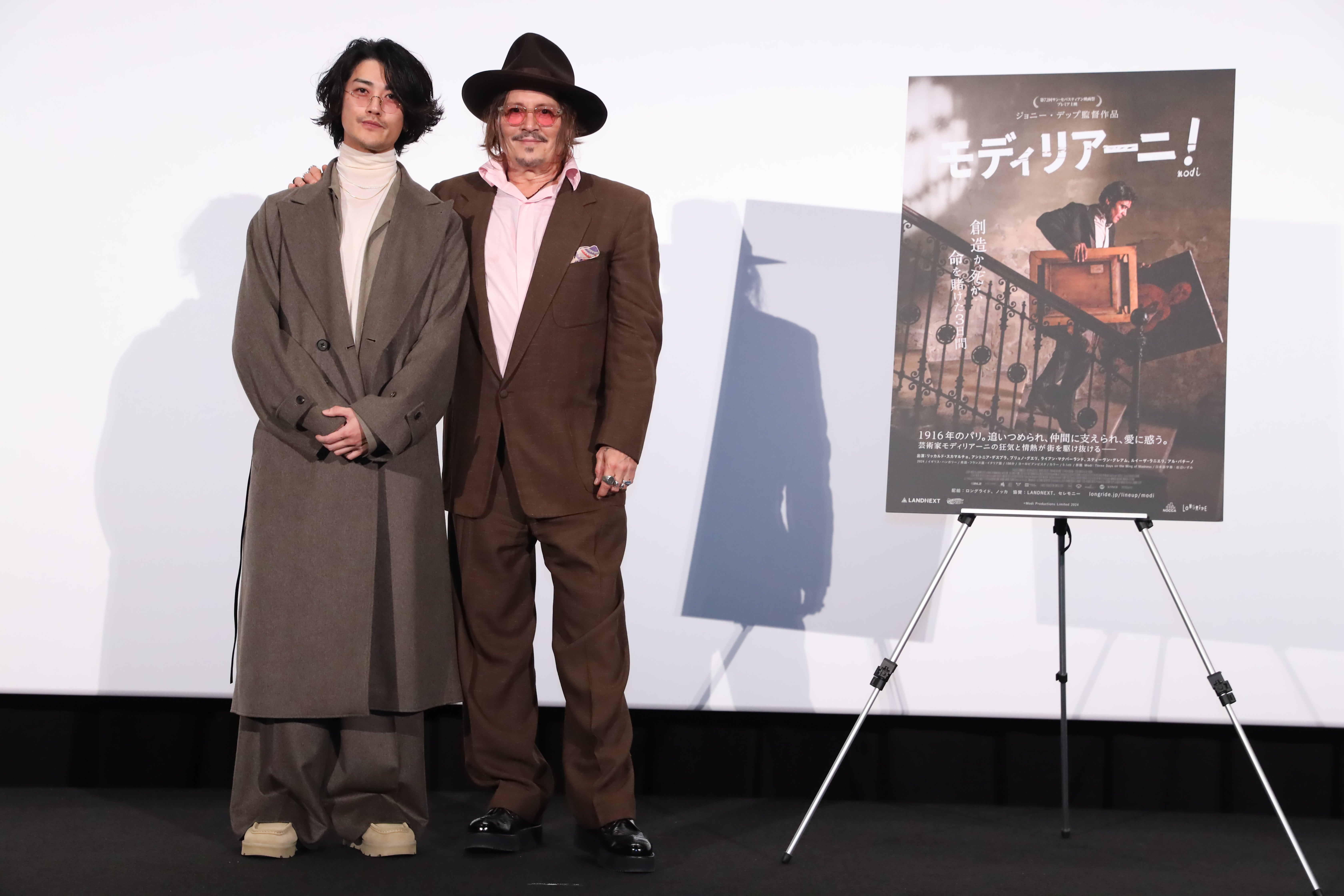 ジョニー・デップ、監督作「モディリアーニ！」で8年半ぶりの来日！友人、赤西仁が駆けつける
