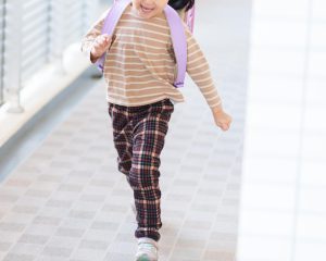 「タワマンに住む子ども」が家に押し入ってきて…“非常識な行動”にア然。「ランクが下だと思われてたんでしょうね」