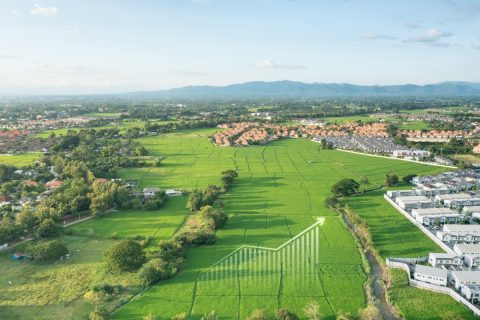 勢いで土地契約→ローン4300万円です。年収900万で建物を建てるなら、いくらが妥当でしょうか？