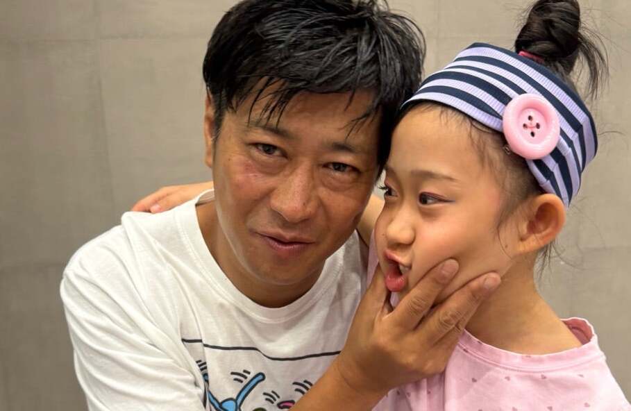 パンサー尾形さん「俺も裏垢作って入る」8歳娘のスマホ利用に本音「何かあってからでは遅い」