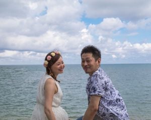 新婚旅行先で関係が悪化…20代夫婦が“帰国の翌日”に離婚するまで――週末ベスト