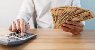 大学生になった息子は研究に没頭しているようです。生活の足しにと「5万円」を毎月「仕送り」しているのですが、もしかしてこれも「税金」がかかるのでしょうか？