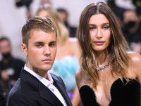 「スーパーファミリー」と称賛ジャスティン・ビーバー、家族で『インクレディブル・ファミリー』にガチ変身