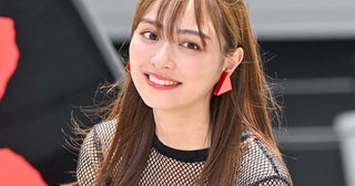 内田理央、ノースリーブ姿でグアム旅行満喫「スタイル良すぎ」「腕のラインが綺麗すぎる」の声