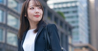 年上の女性上司に振り回されて…「意地でも転職しない」と誓った30代女性の苦悩【前編】