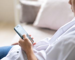 SNSで「戦争反対」を表明するだけでなぜ叩かれる？重箱の隅をつつくような自称“保守”の幼稚な正体