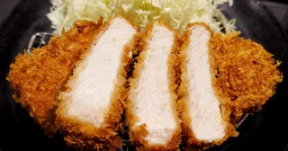 【とんかつ定食】約千円で驚きの満足度！ 「松のや」の超厚切りロースカツ定食：パリッコ『今週のハマりめし』第214回