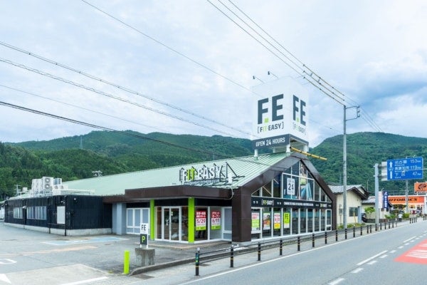 高山市に誕生。多彩なアミューズメントサービスを導入したフィットネスクラブ