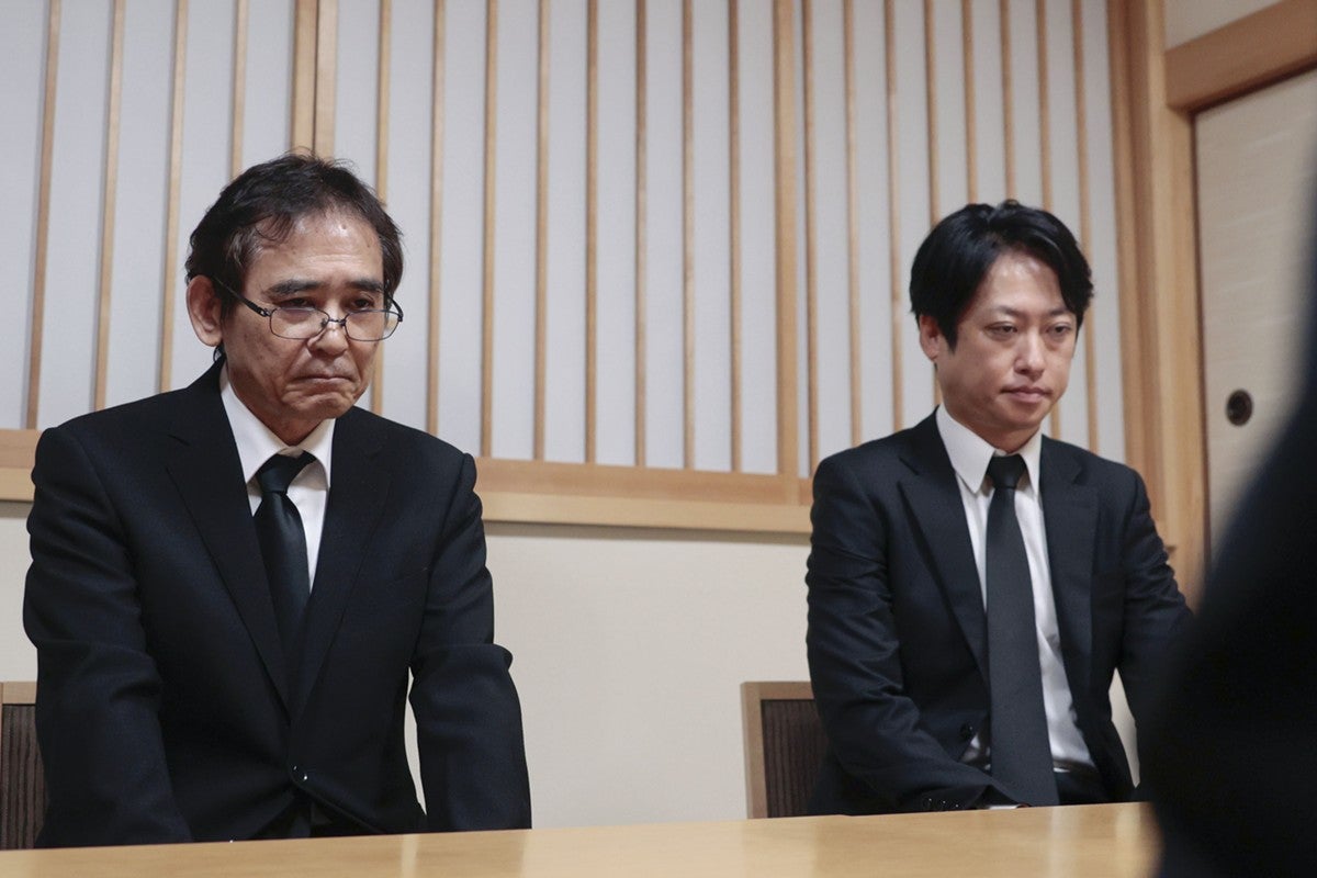 《遺族への謝罪より前に》イオン爆発で従業員死亡ハビタは親会社のHPから「エリート社長の写真」削除の“逃げ姿勢”、担当者が取材に見せた「動揺」