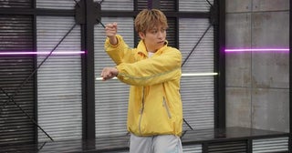 TETSUYA考案の「狙いうち」ダンスにシニア大盛り上がり「め組のひと」出張レッスンも＜DANCE TRAIN＞