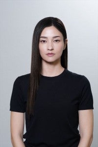 黒木メイサ、7年ぶりの地上波ドラマ出演！『降り積もれ孤独な死よ』で主演・成田凌演じる刑事の先輩役