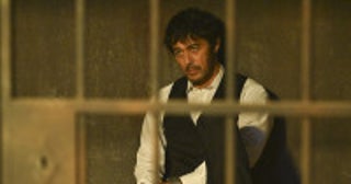 『VIVANT』“野崎”阿部寛＆ドラム再会にネット感動→野崎餓死!?のピンチに悲痛の声も「心配で寝れない」「大丈夫だよね？」