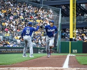 大谷翔平が負傷…ドジャースが頭を抱える“380億円男”の深刻な現状