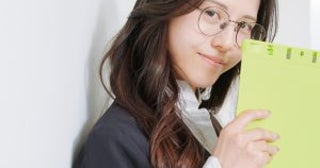 42歳のセクシー女優、中学生の娘に名前を検索され…「もともと、ちょっと変わった母親だとは思われていたみたい（笑）」