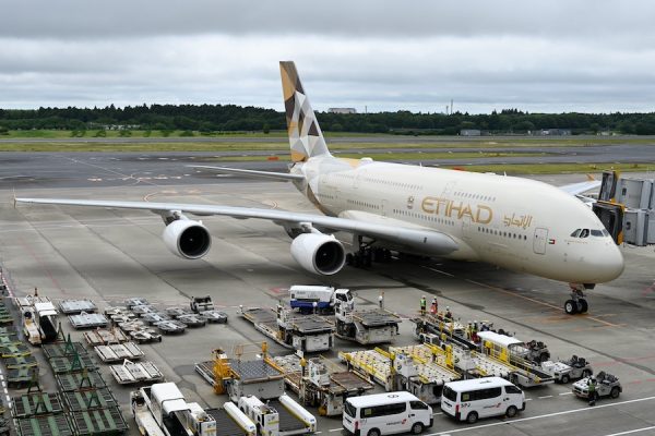 エティハド航空、ビジネスクラスセール開催東京発往復31.1万円から