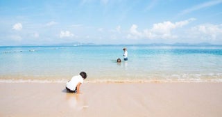 世帯年収600万円で家族3人GWに沖縄に行くのは妥当？ビジネスホテルと民泊ならどちらがお得になる？