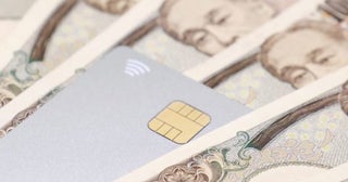 クレジットカードが曲がって「ICチップ」も変形してしまった…！異常なくこのまま使える？