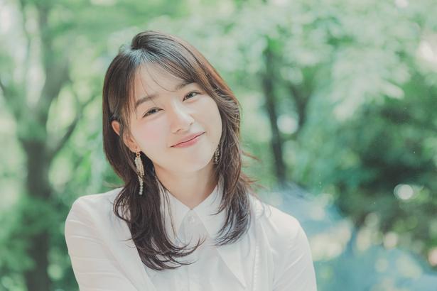 出演作続く桜井日奈子「20代で一生懸命やってきたことが、面白い役として返ってきている」＜死神バーバー＞