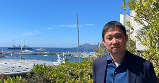 「急に具合が悪くなる」カンヌで濱口竜介監督に聞く初の日仏共同製作、身体感覚の重要性と多言語使用、196分という尺について