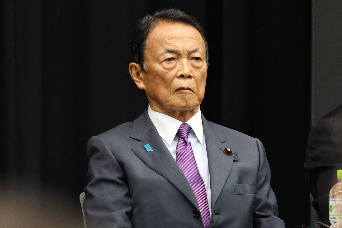 福岡県議「カツアゲ告発」騒動の裏に県政めぐる“三つ巴”抗争「後継者問題」待ったなしの麻生氏が地元で抱える“劣勢”
