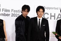 北村匠海、初の海外映画祭レッドカーペット登場『愚か者の身分』釜⼭国際映画祭に林裕太＆綾野剛と降臨