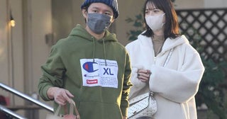 《収入は相方・児嶋以上の指摘も》渡部建オファー殺到で“仕事を厳選”の多忙ぶり…不倫騒動から6年で“大儲け”のワケ
