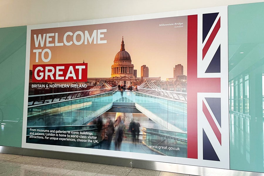 イギリス、熱中症警戒アラート最上位「レッド」発令で注意喚起 2022年以来2回目