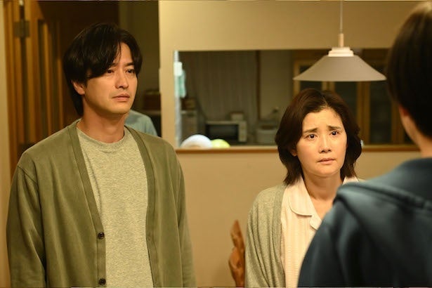 石田ひかり“明香里”が謎の人物ヒイラギと対面したシーンに「手強いラスボス」「激アツ」と反響＜鬼女の棲む家＞